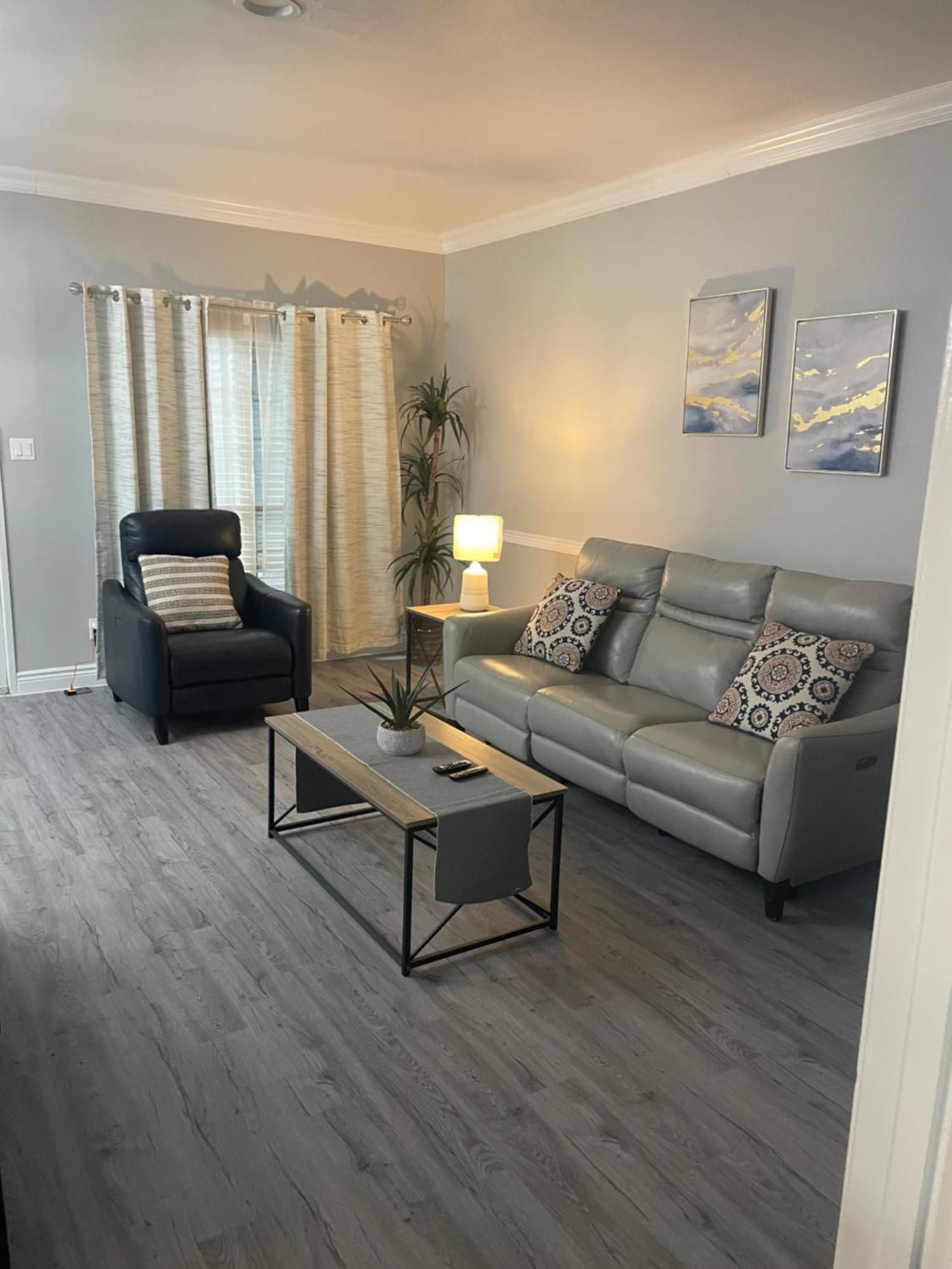 Huge One Bedroom With 2 Queen Size Beds Houston Exteriér fotografie
